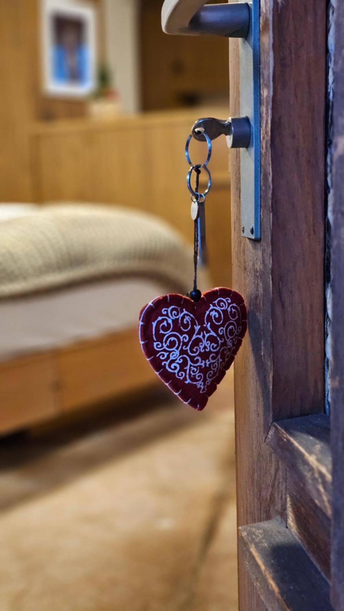 Alpina Boutique Hotel Interlaken - Ringgenberg - Adults Only ! ภายนอก รูปภาพ